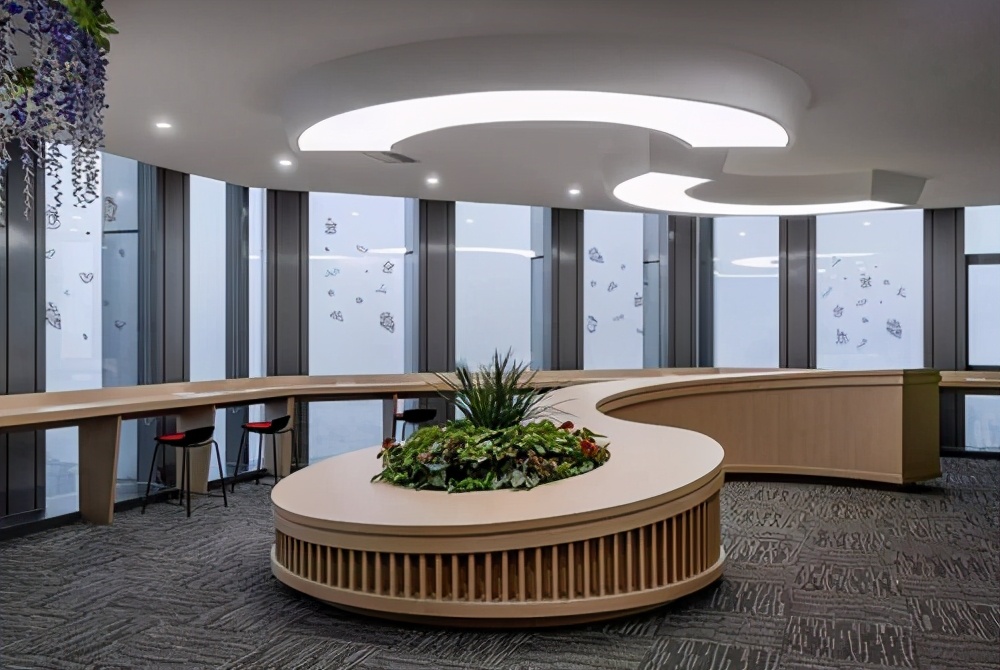 "Wooden Bucket Theory" misleading generations, makes up their own short