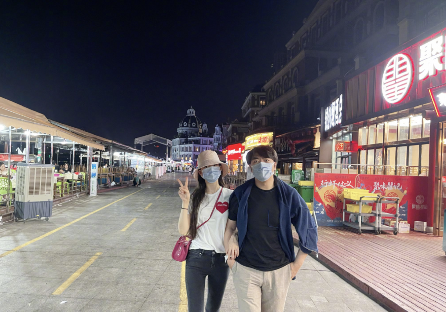 吉娜七夕前夜便秀恩爱，晒与郎朗贴脸同框，被赞越来越有夫妻相