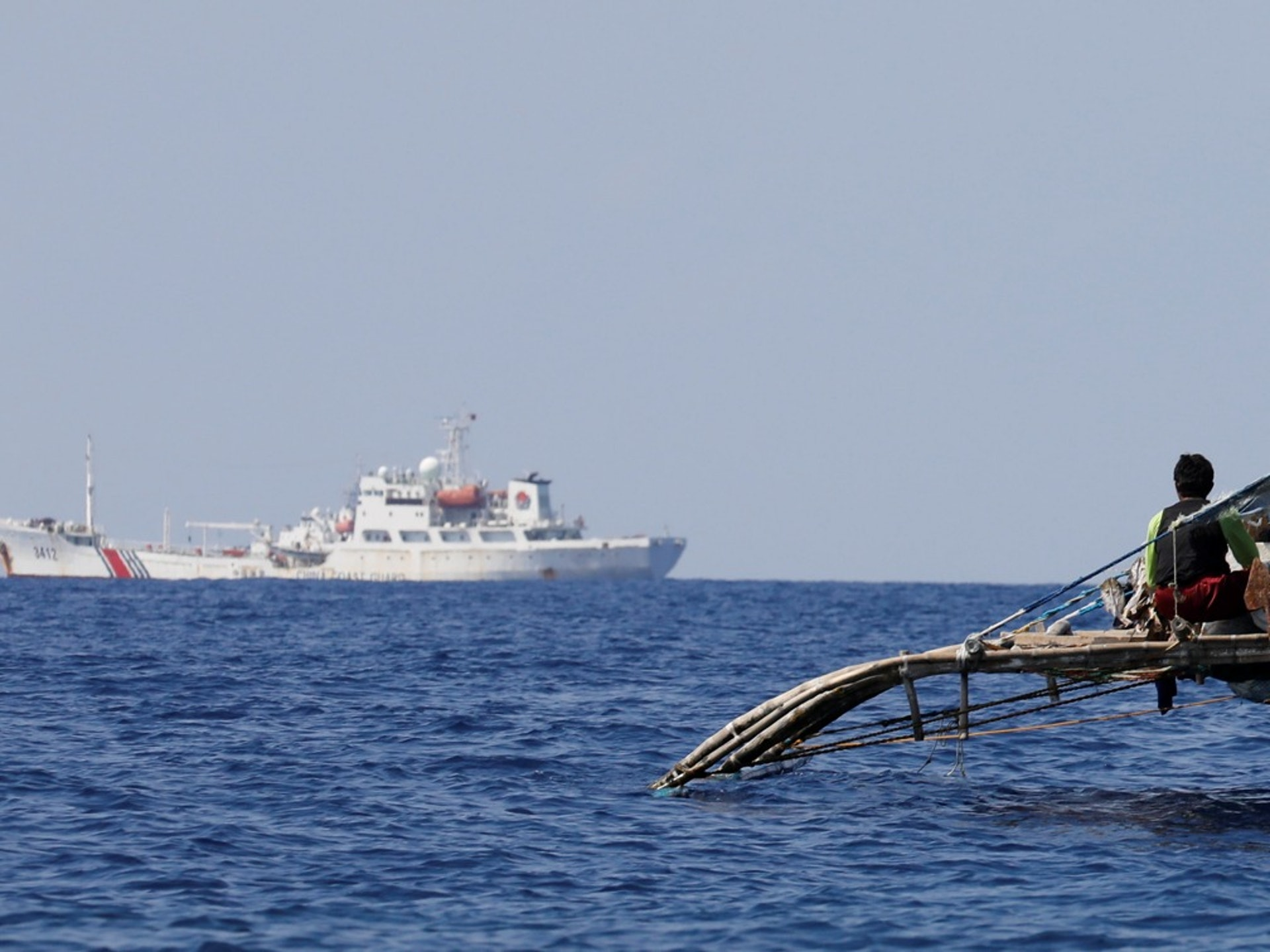 中国两栖攻击舰和新型航母或部署南海，全拜美国所赐