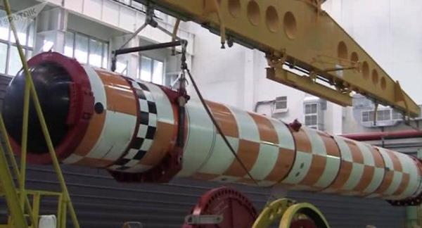 美军航母的噩梦要来了，俄水下杀器将于秋季发