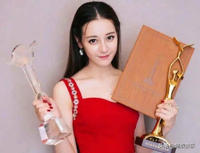 “冤家”又将相遇，杨紫两部新剧惨遭热巴碾压