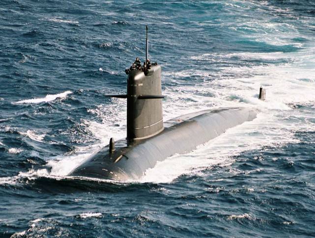 拒不撤销军售合同挑衅大国，高卢雄鸡军事实力