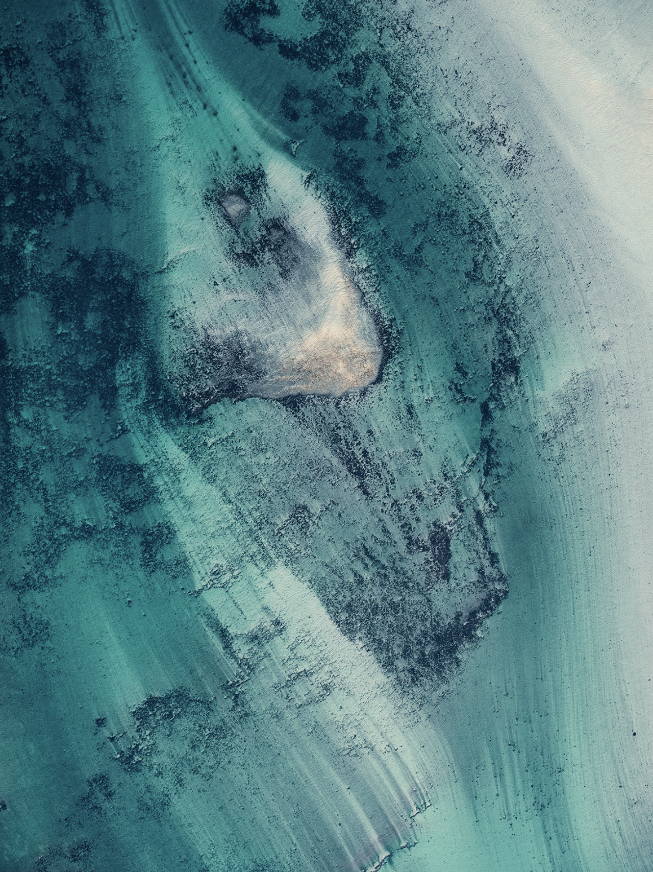 天然地貌视觉美学创意自然有很强的肌理塑造