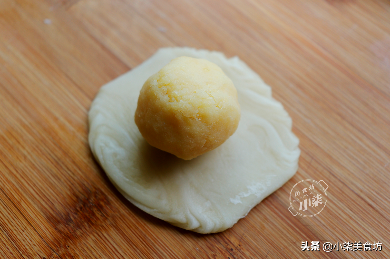 爱吃绿豆饼快收藏，学会不用买，皮薄馅大酥的掉渣，做法超级简单