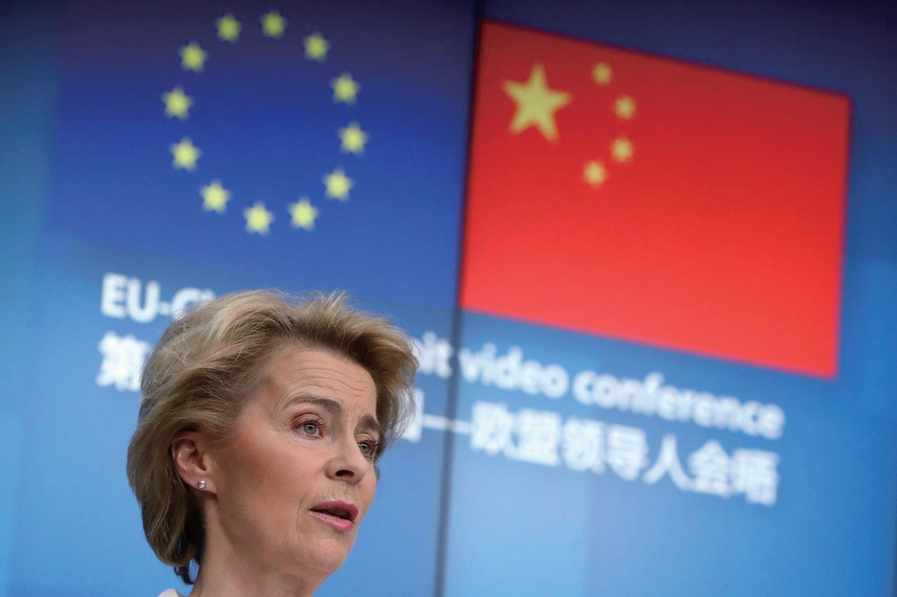 新疆棉花保卫战已打响！整个西方倾巢出动，这一仗中国必须打赢