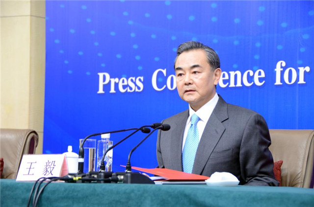 日本的野心：菅义伟声称用威慑力量和平解决台