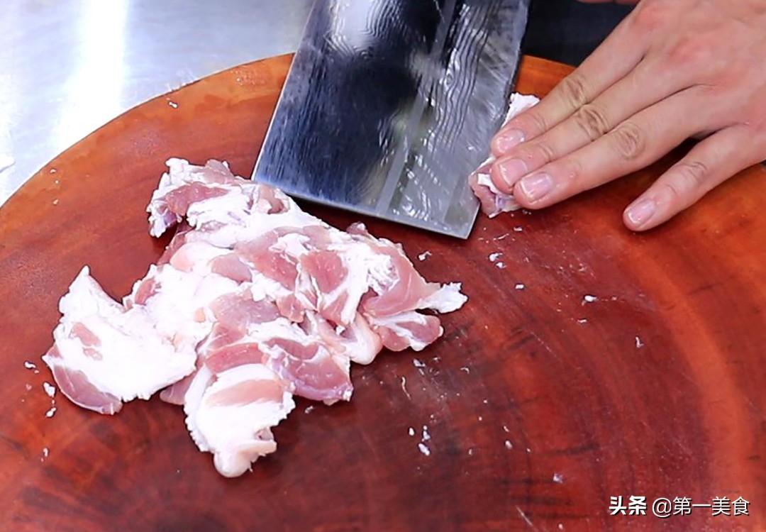 图片[2]-【大葱拌豆腐】做法步骤图 豆腐金黄不粘锅 鲜香十足-起舞食谱网