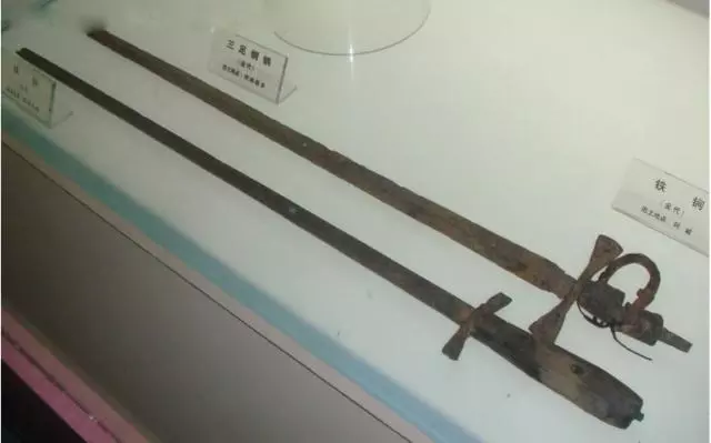 这4种兵器在古战场上，外形简单却很实用