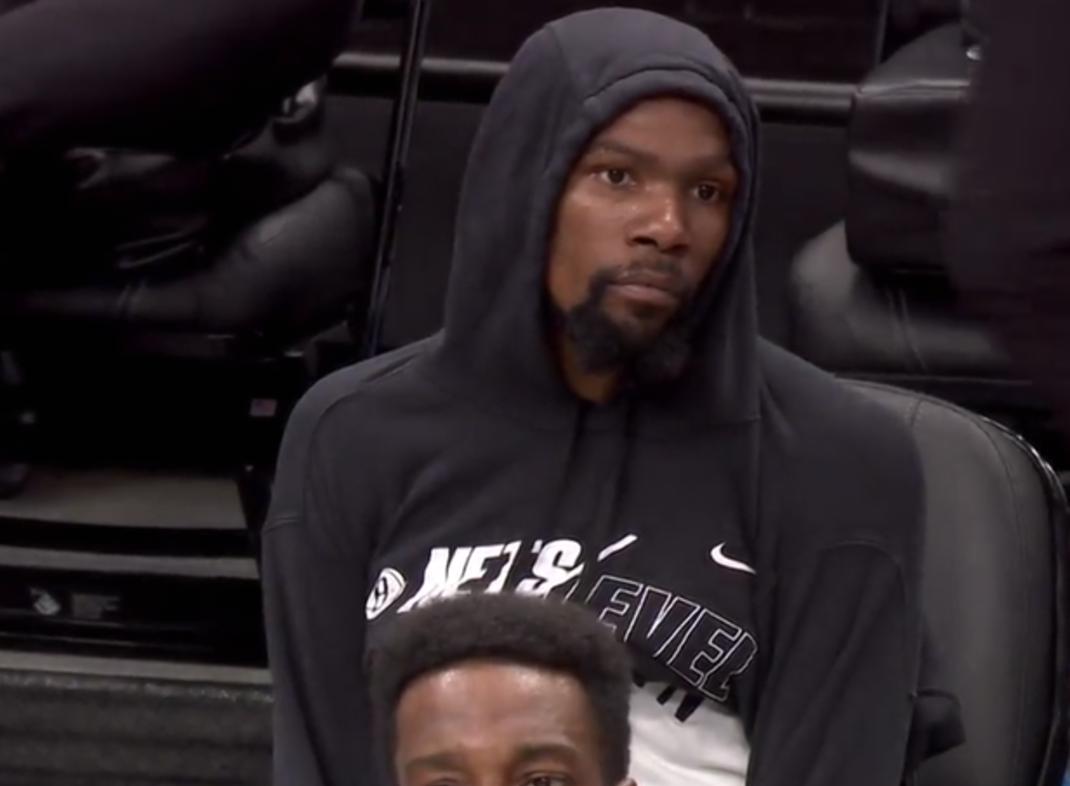 篮网15分惨败 双子星爆发68 27 8 Kd32分 哈登仅16分 场下脸黑 资讯咖