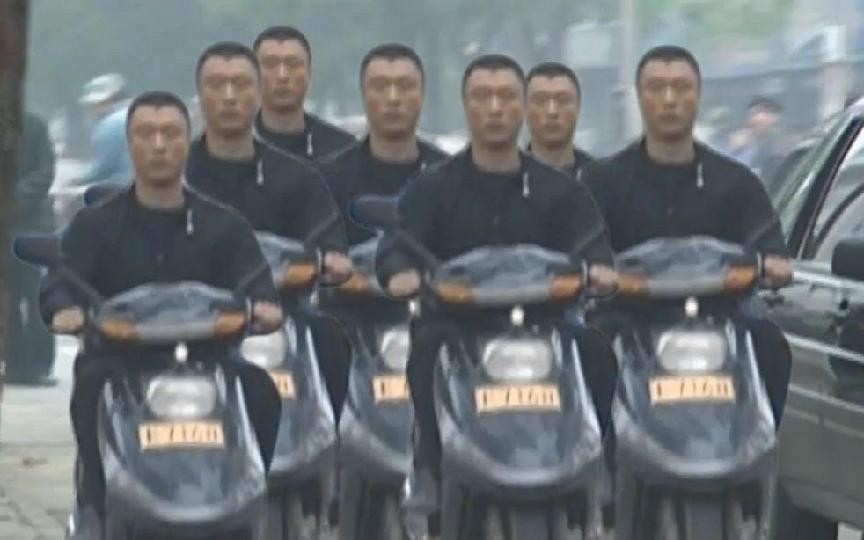 倒霉的西瓜和水果摊主，让大哥孙红雷大概砍了几百万刀