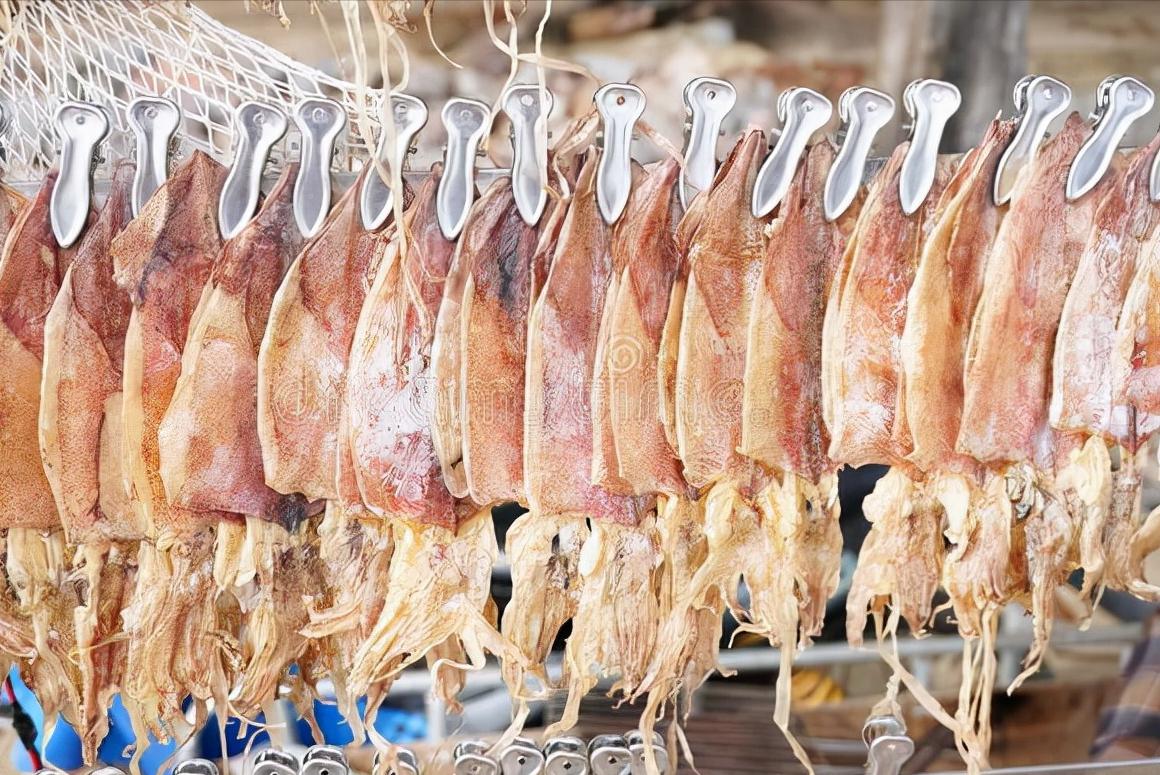 Soak dried squid, just soak in water is not enough, add 2 things, soak