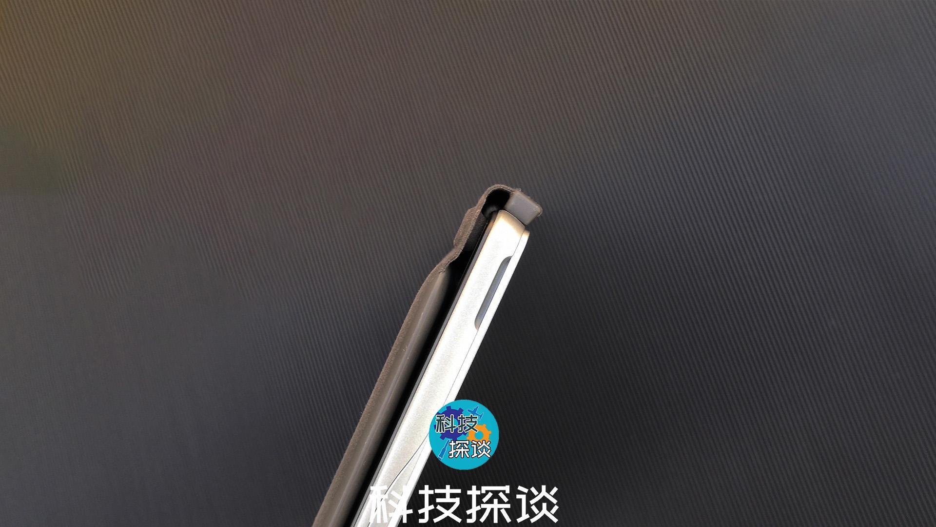 办公学习两不误，很适合学生的Win10二合一平板，酷比魔方iWork20
