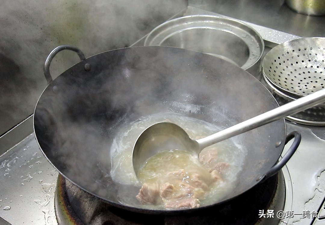 图片[6]-【西红柿煨牛腩】做法步骤图 牛肉软烂不腥 汤汁浓郁-起舞食谱网