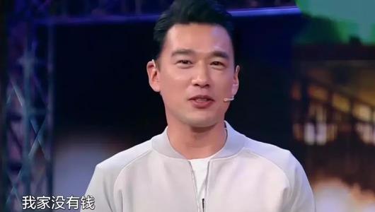 “逼疯”薇娅，拉黑佟丽娅，却宠妻20年，他霸道起来为何不油腻？