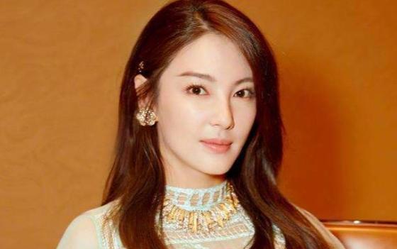 娜扎胖成富太太，张雨绮被质疑怀孕，女星胖起