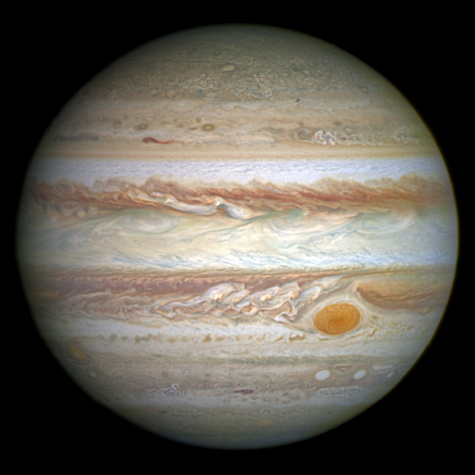 土星的白天比过去设想得更短，风和木星上的类似