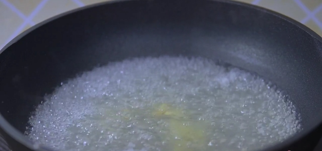 Make hammer delicious hammer flesh, as thin like paper, bright sweet delicate entrance is changed namely