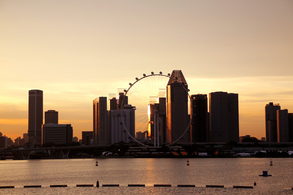 具体新加坡房价多少一平呢？