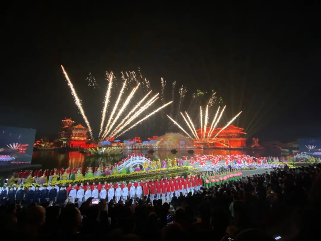 中国开封第38届菊花文化节开幕