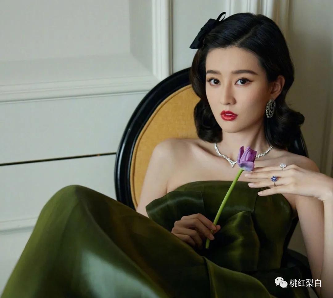 明明是住上亿豪宅的贵圈小公主，乔欣怎么就跟