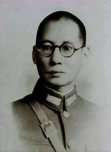 她为毛泽东生了3个儿子，宁死不离婚，死后却不能葬入毛家祖坟？
