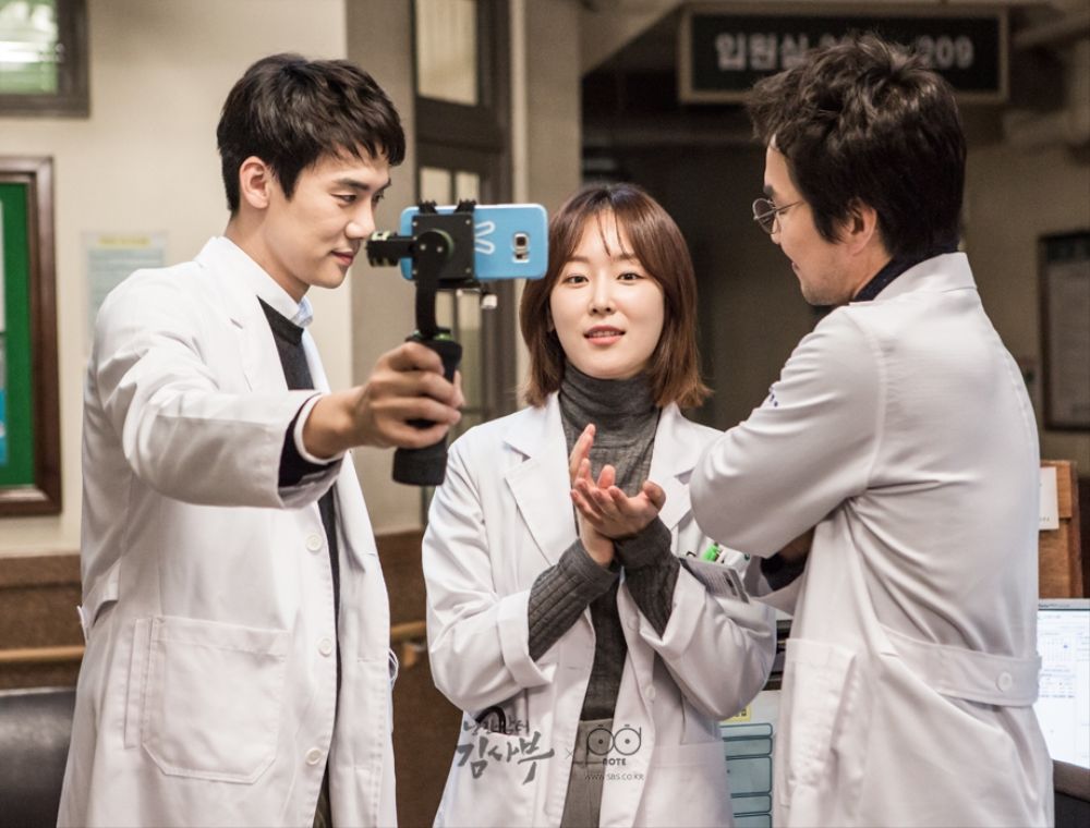 7.《蓝月亮》完全是惊喜之作.