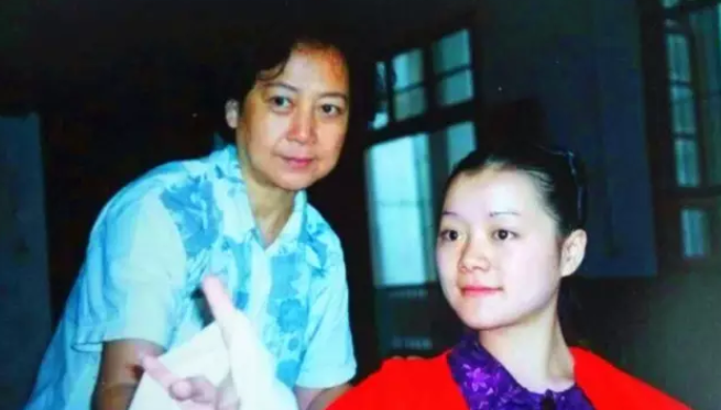 因一场演出，与毛泽东主席结缘，演观音菩萨出