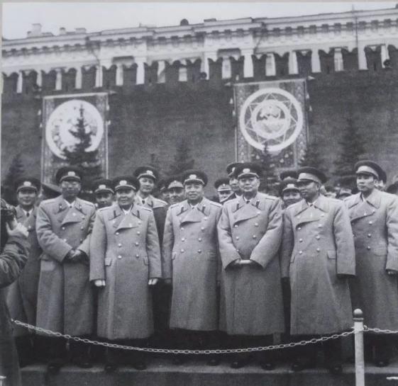 新中国规格最高的军事代表团