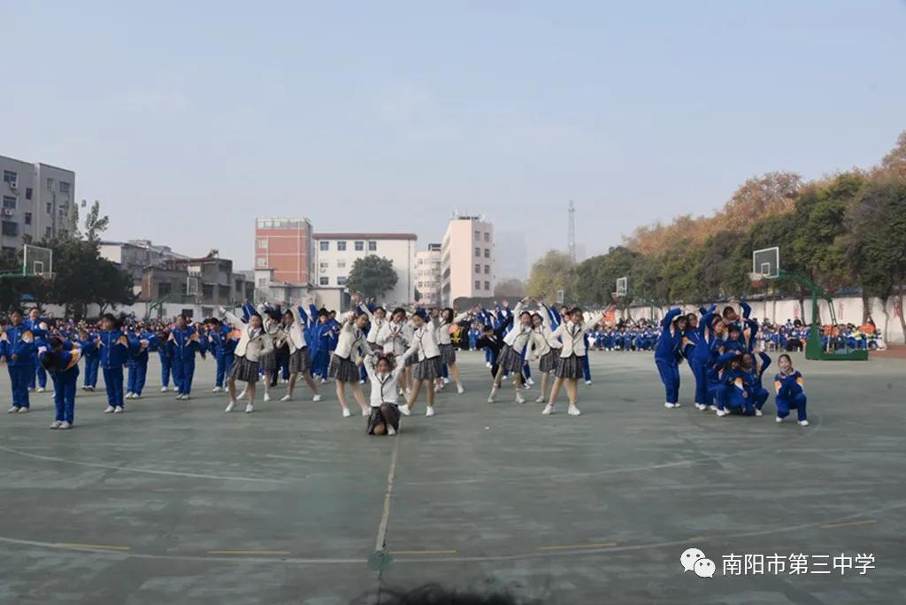 ĥ����־ ���ľ��� �����ഺ