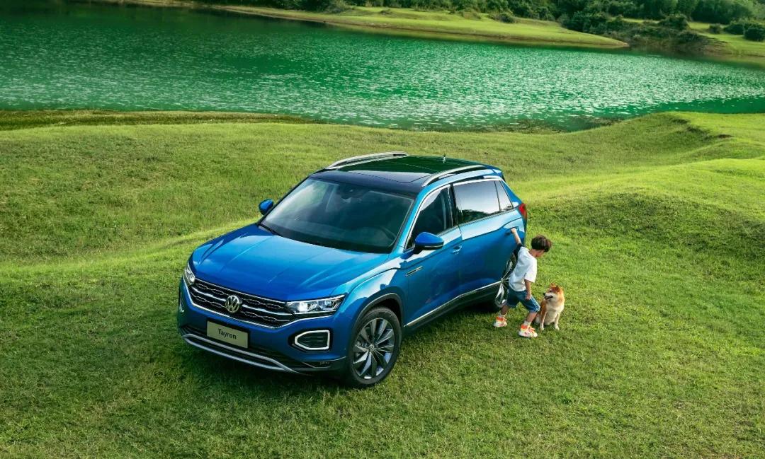 同样是大众，同样20多万，买探岳还是买ID.4 CROZZ？