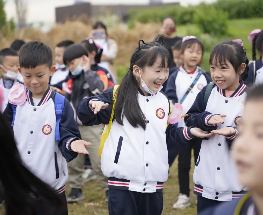 成都高新区朝阳小学清明节气主题活动日