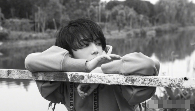 只有我一个人觉得，张碧晨这样子的女人，很恐怖吗？