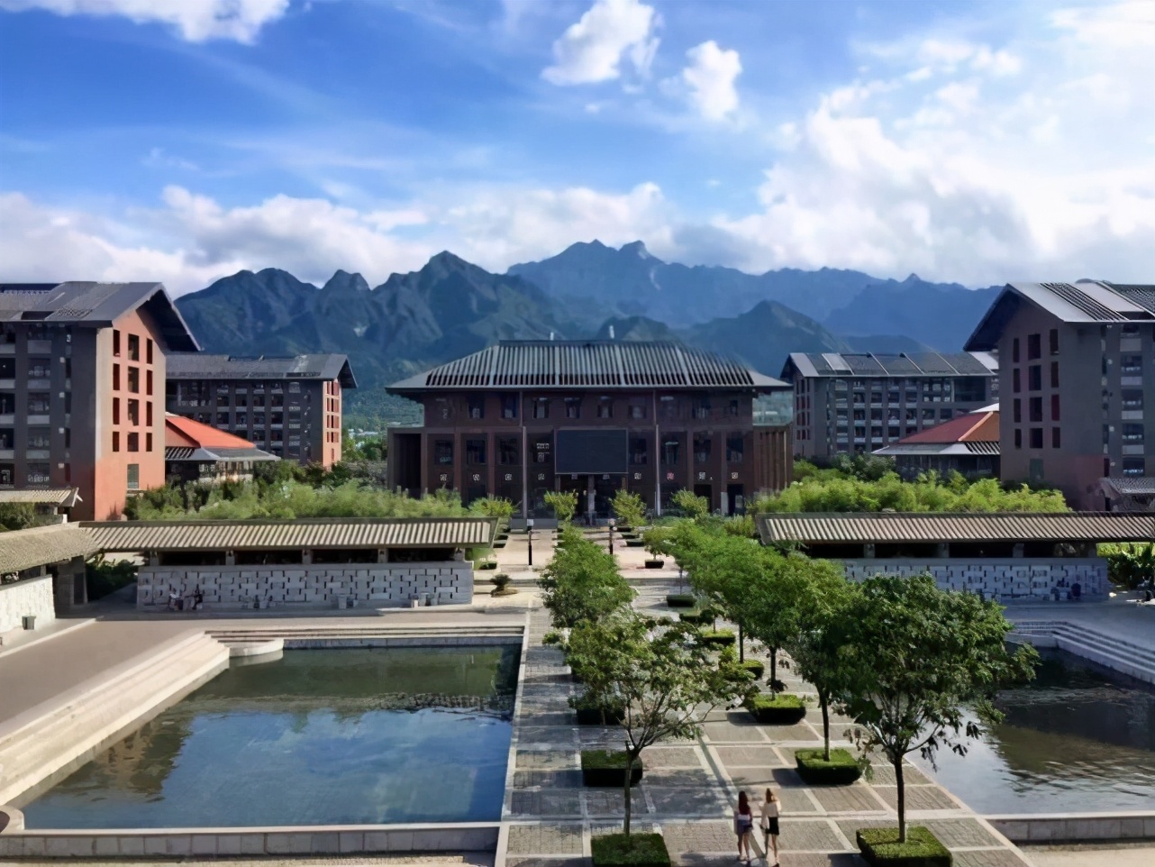景观专业大学排名_世界排名前100的大学(2)