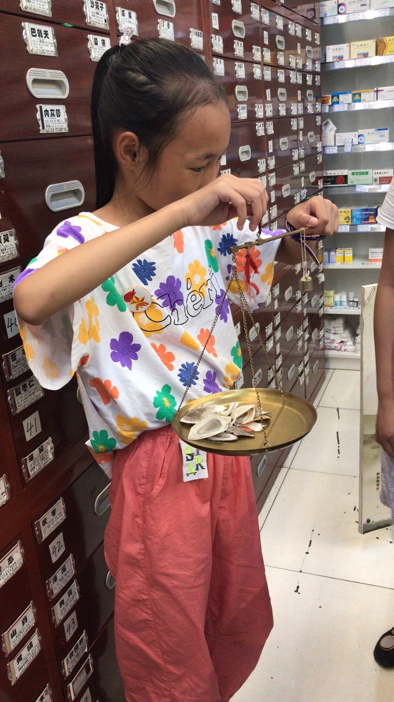 小脚丫走天涯 职业体验得真知——双流实小东区职业体验课程报道
