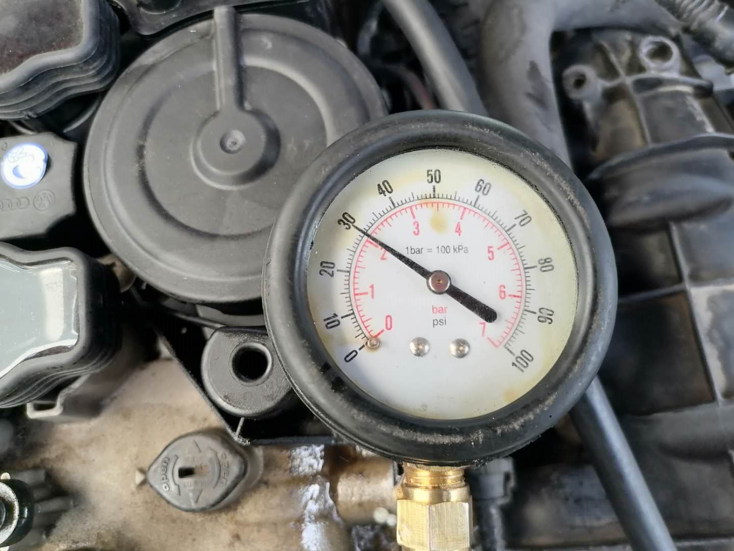 图片[6]_维修奥迪888发动机混合气过稀、油泵压力过低启动困难_5a汽车网