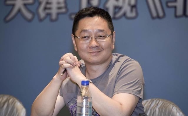 从央视名嘴，到网络节目“混饭”吃，张绍刚是如何“堕落”的？