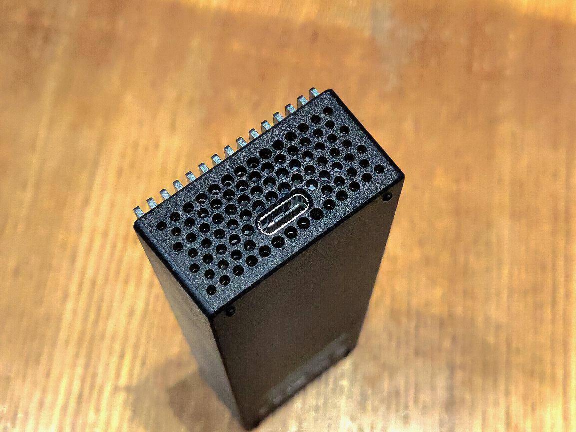 Orico USB3.2 NVMe硬盘盒套装20G雷速评测