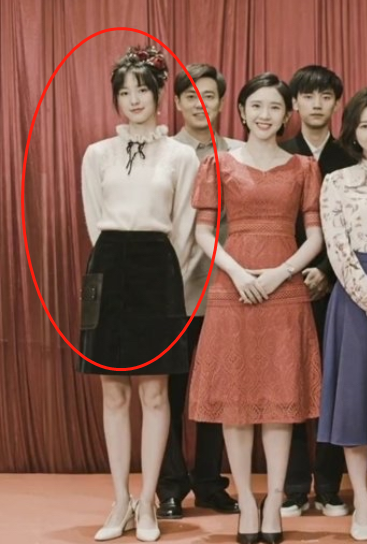 乔家的儿女：五兄妹最终情归何处？几张全家福早就告诉我们了