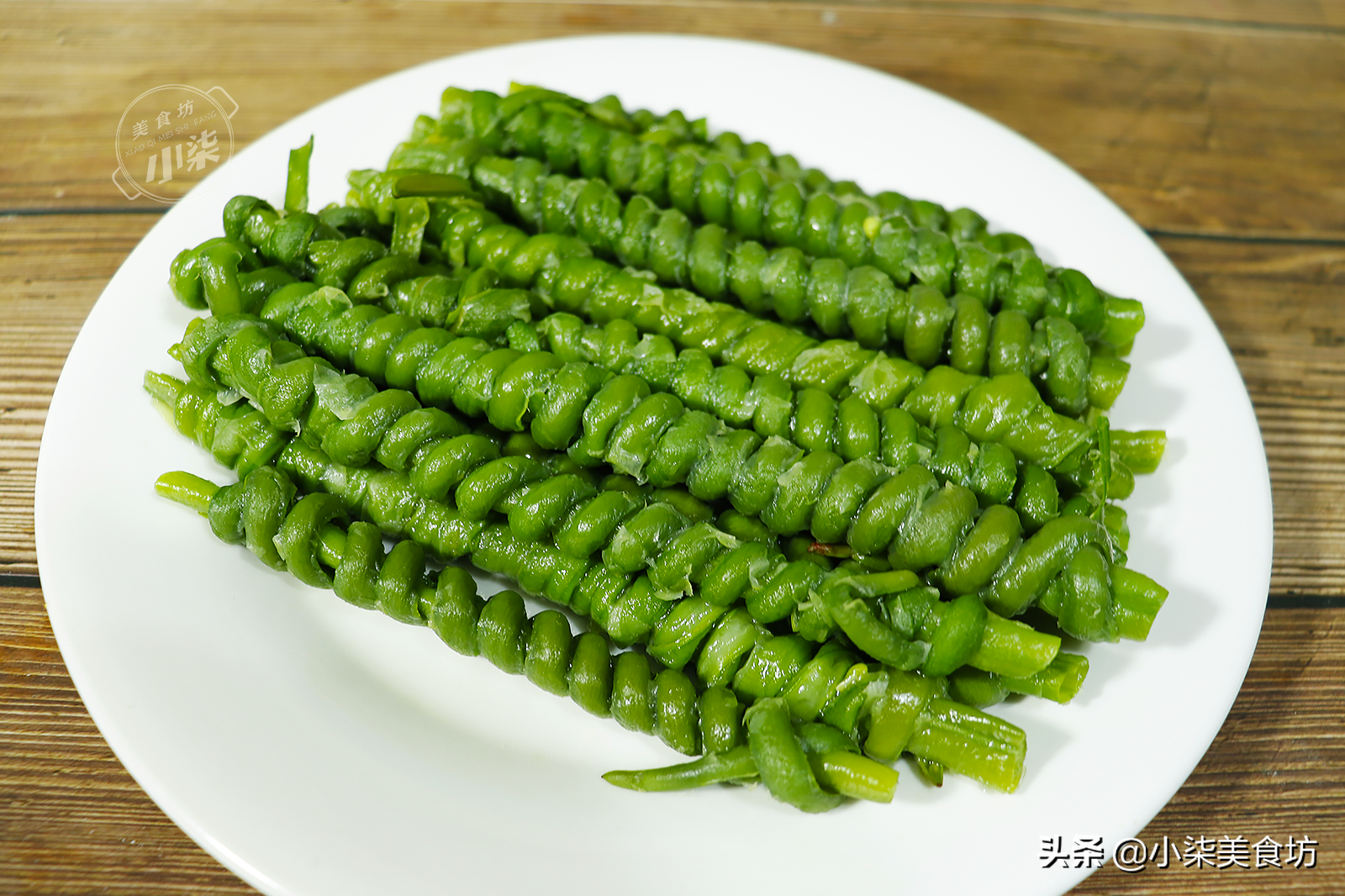 图片[10]-夏天 我家最爱吃这菜 开水里一烫一卷 上桌清凉爽口还解馋-起舞食谱网