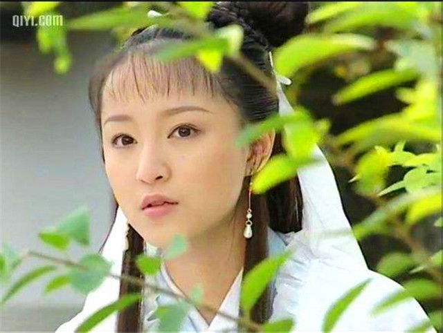 亦舒眼中的美人，李嘉欣获8字评价，利智潘虹意