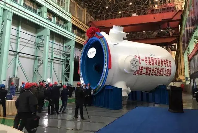 中国万吨驱逐舰现身日本海，回应美日挑衅，展现海上作战能力