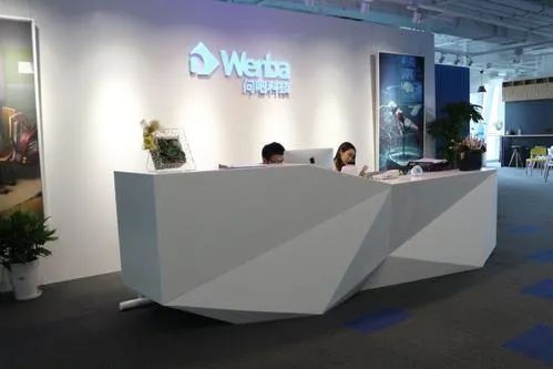 被传欠薪、破产、退费难，学霸君是怎么在风口中掉队的？