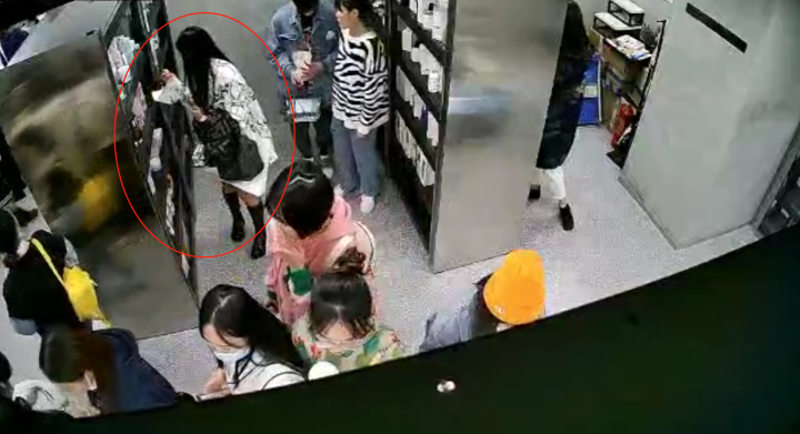 一女子盗窃化妆品 被抓时竟称只是自己太爱美