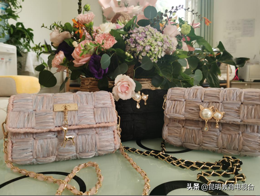 昆明十幼开展主题党日活动庆祝教师节