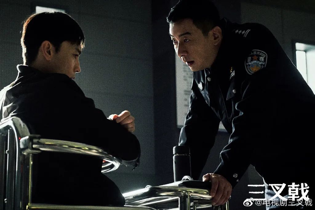 豆瓣8.4，《三叉戟》的看点仅在三位老戏骨身上？