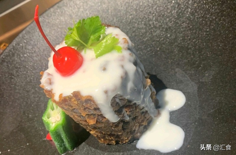 Flavored hairy belly pizza rolls, vine pepper and soy sauce seafood