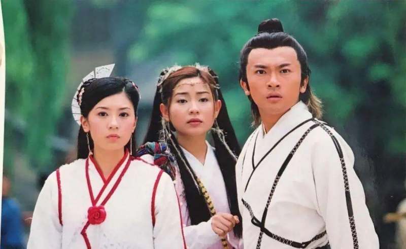 当年大红的她瞧不起赵薇，49岁还孤身一人，她是