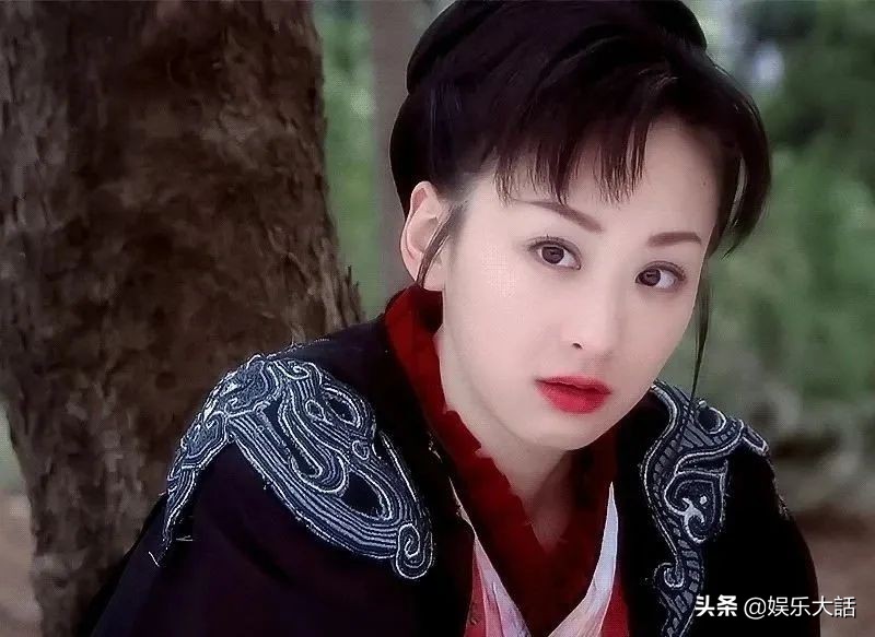 近乎退圈的女演员只服这5位，颜值能打不说还有演技，灵气逼人