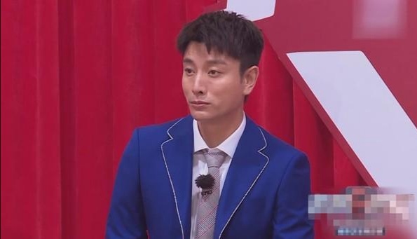 贾乃亮"戏精"被拆穿，岳云鹏称其超爱表