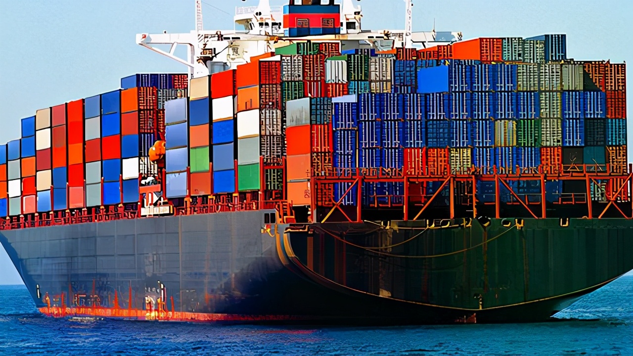 美媒这才发现！货船宁愿空箱也不拉美国农产品，原来是急着去中国